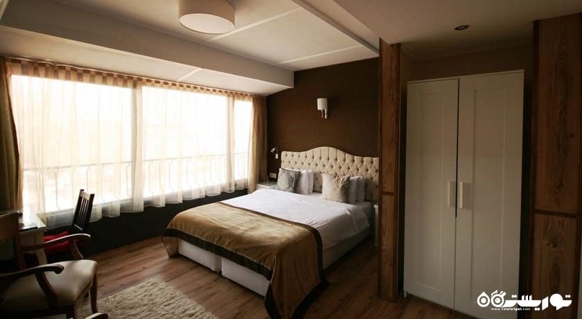 نمایی کلی از اتاق دلوکس